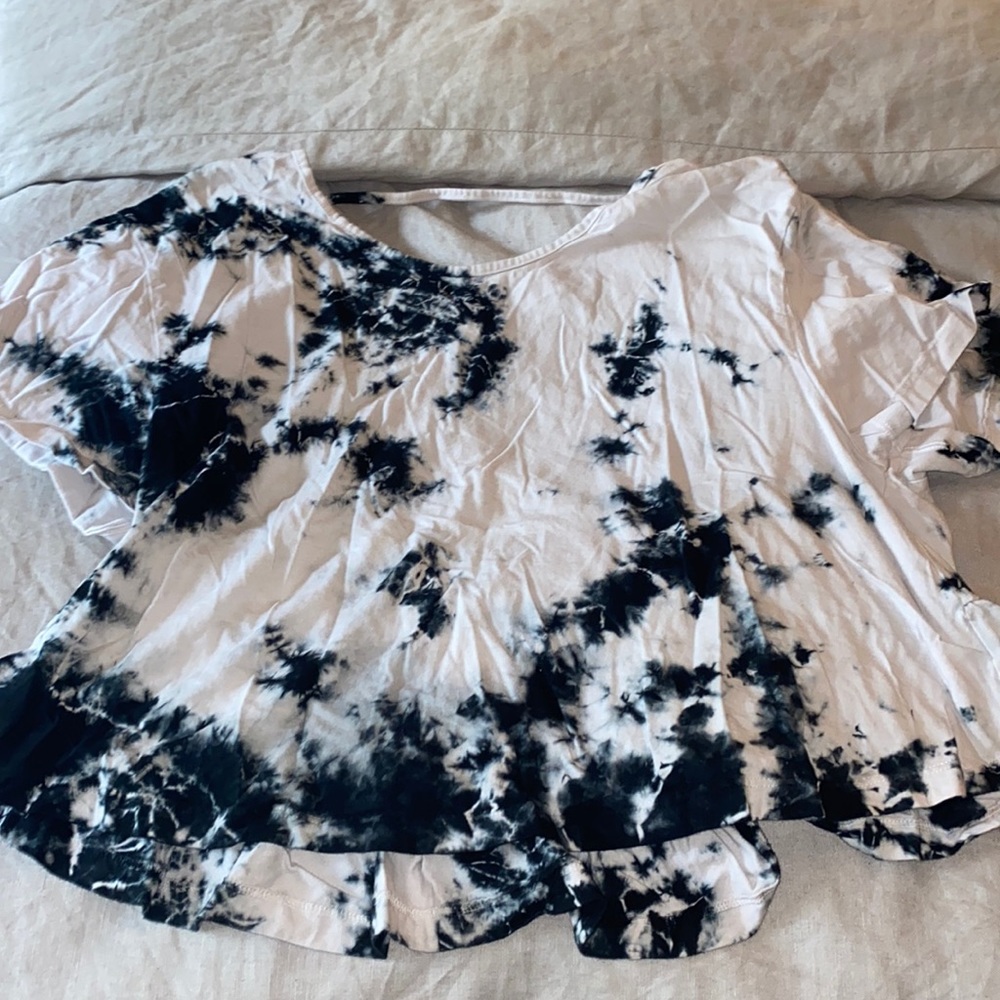 Urban Outfitters Tie-die Cropped Shortsleeve Shirt